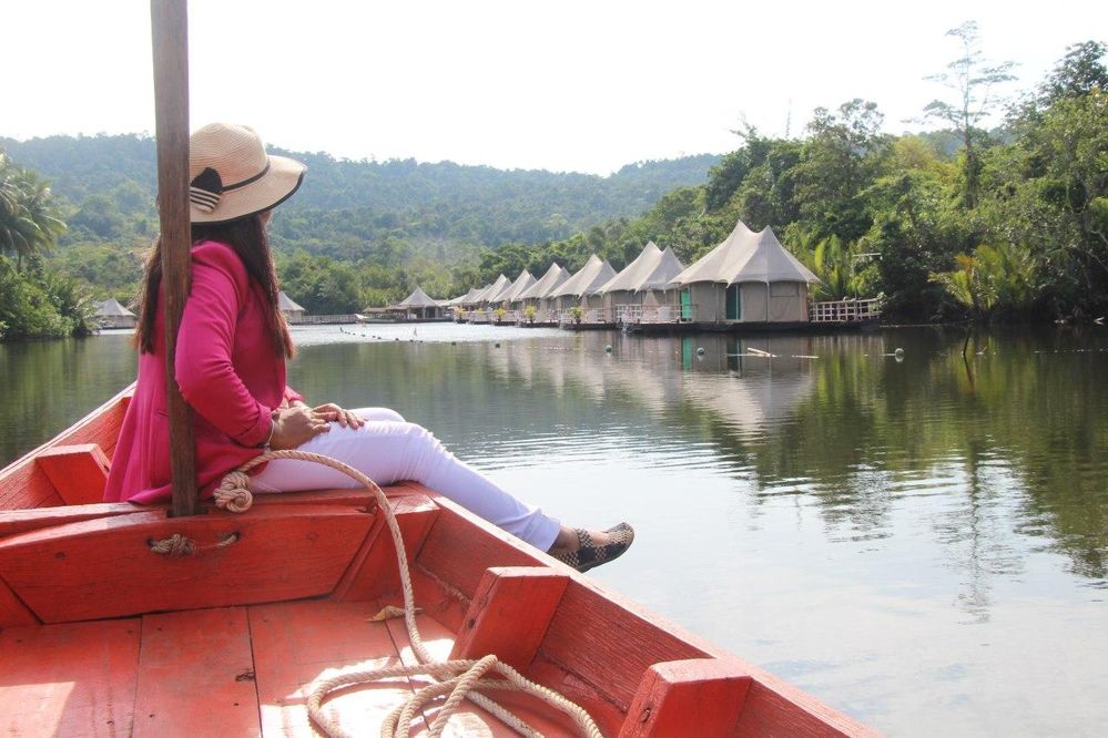 Me, looking at the luxurious floating glamping on Tatai river named 4 River Lodge, Koh Kong