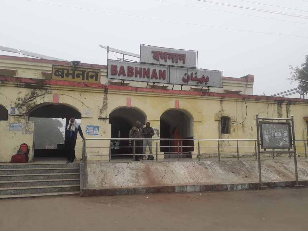 Babhnan railway station