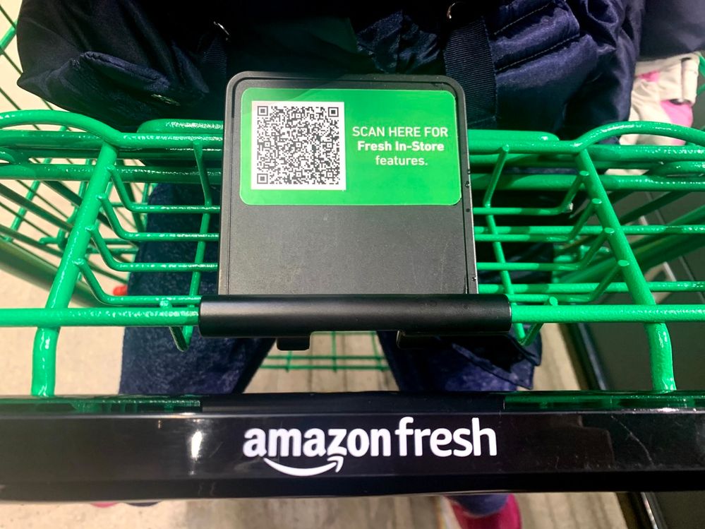 Using regular cart at Amazon Fresh Store.