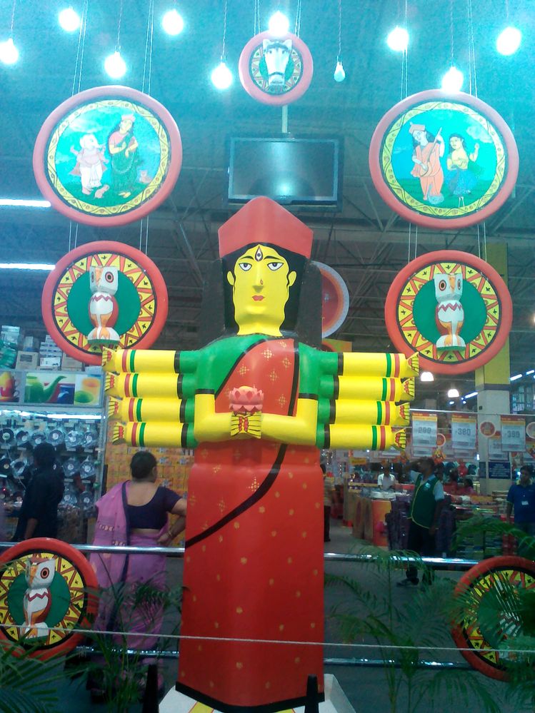 Durga Idol at Metro Cash & Carry, Kolkata