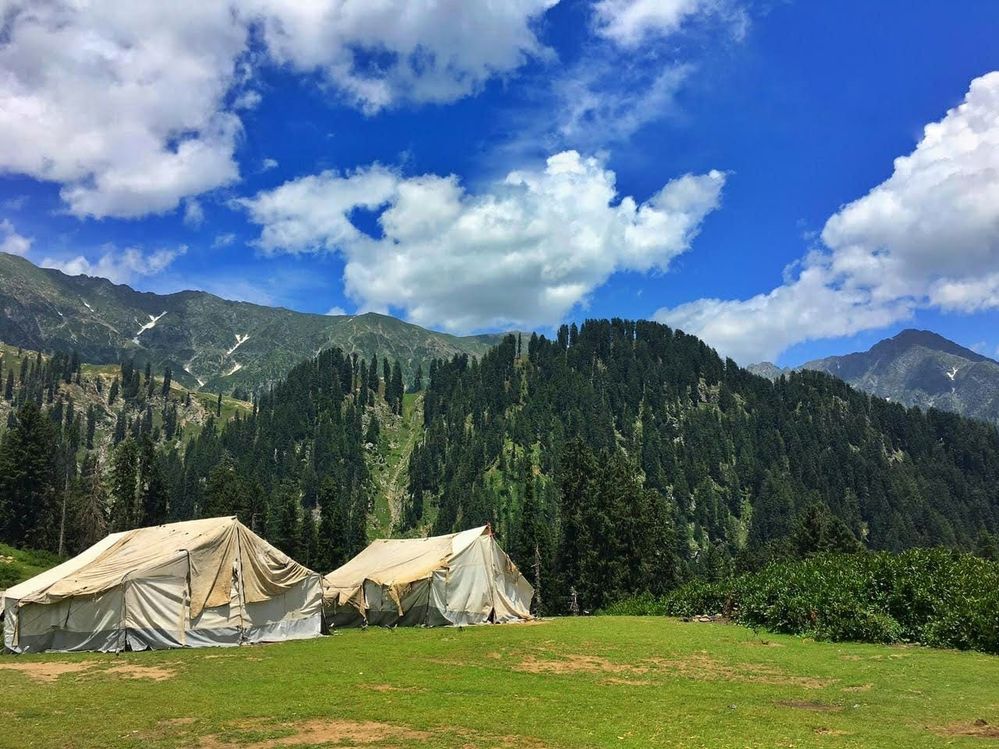Beautiful view of Gabin Jabba with some Camps by the hikers - Caotured by Local Guide @MuradAhmadShah