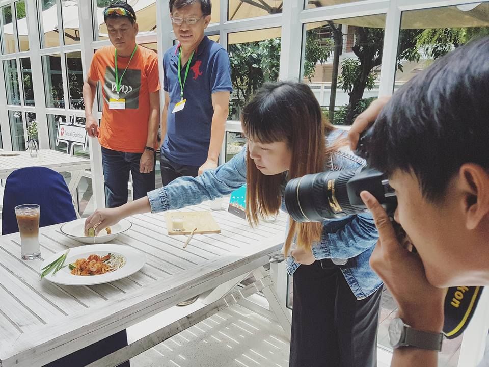 Prepare dishes before shooting to make the scene to be neat. Shooting with DSLR camera could help enhance quality of photos.