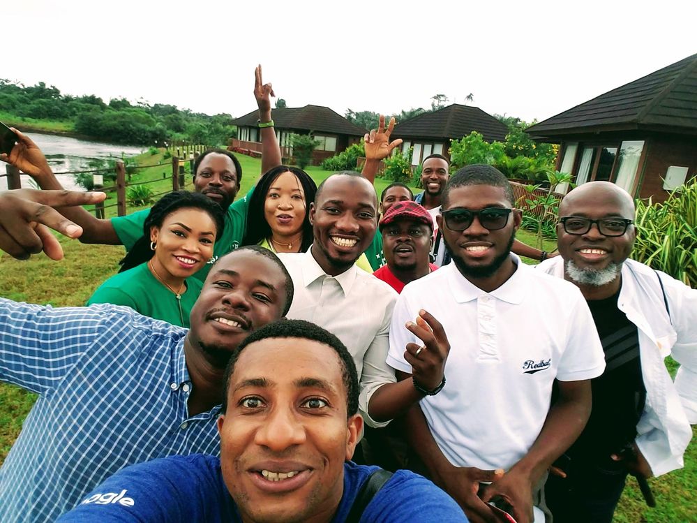 Caption: A photo of Emeka and fellow Local Guides during an accessibility meet-up at Lakowe Lakes Golf & Country Estate in Lekki, Nigeria. (Courtesy of Local Guide @EmekaUlor)