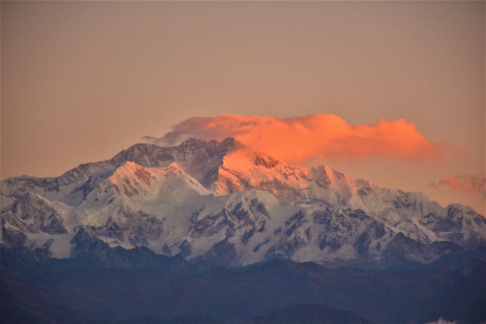 Sunrise at the top of the Kangchenjunga, captured from Sandakphu at 4 AM