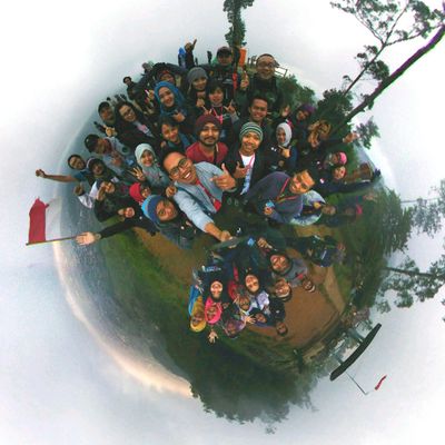 All Participant taking 360 picture at Paralayang Area