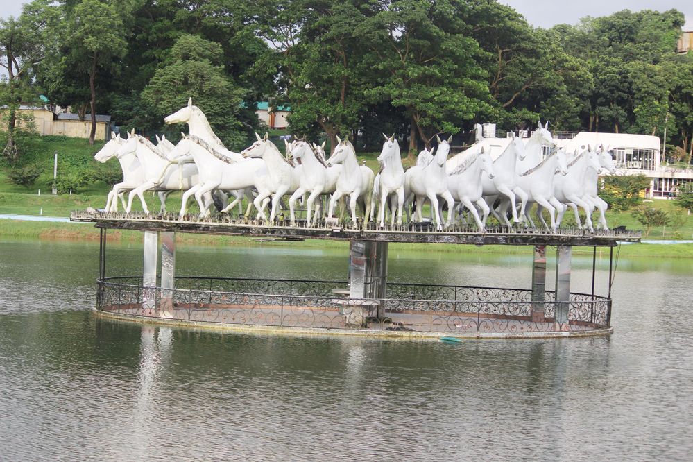 25 Sculptures of Horse, Roop Sagor, Comilla