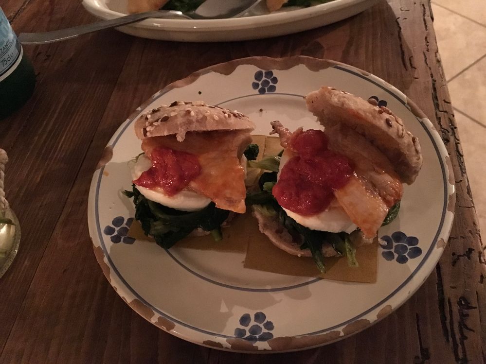 Taverna del Porto, Tricase fish sandwich
