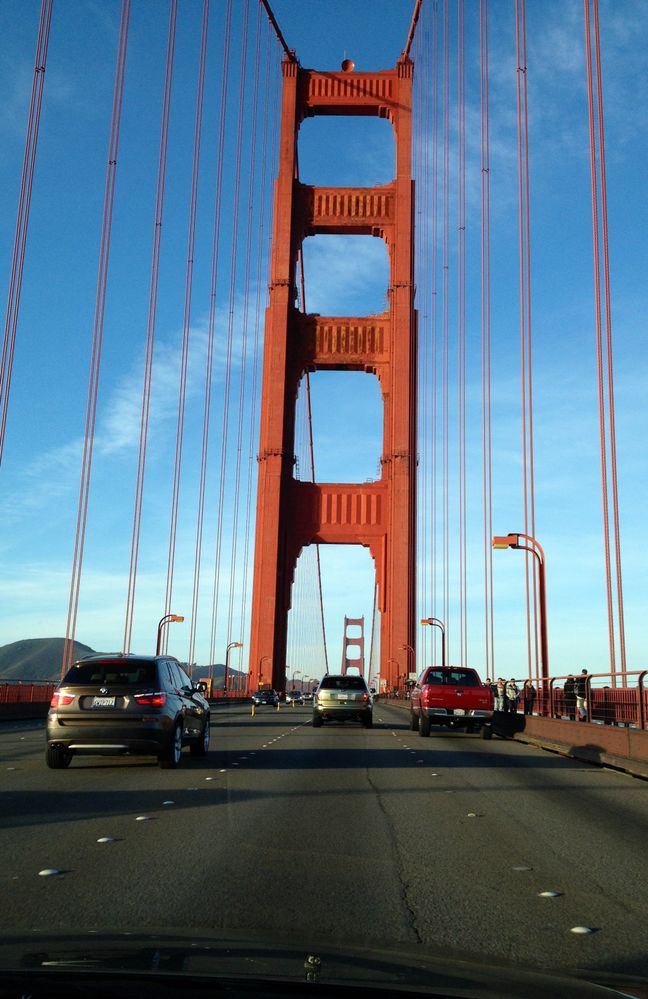 Caption: Driving on the Golden Gate Bridge Photo: @karenvchin