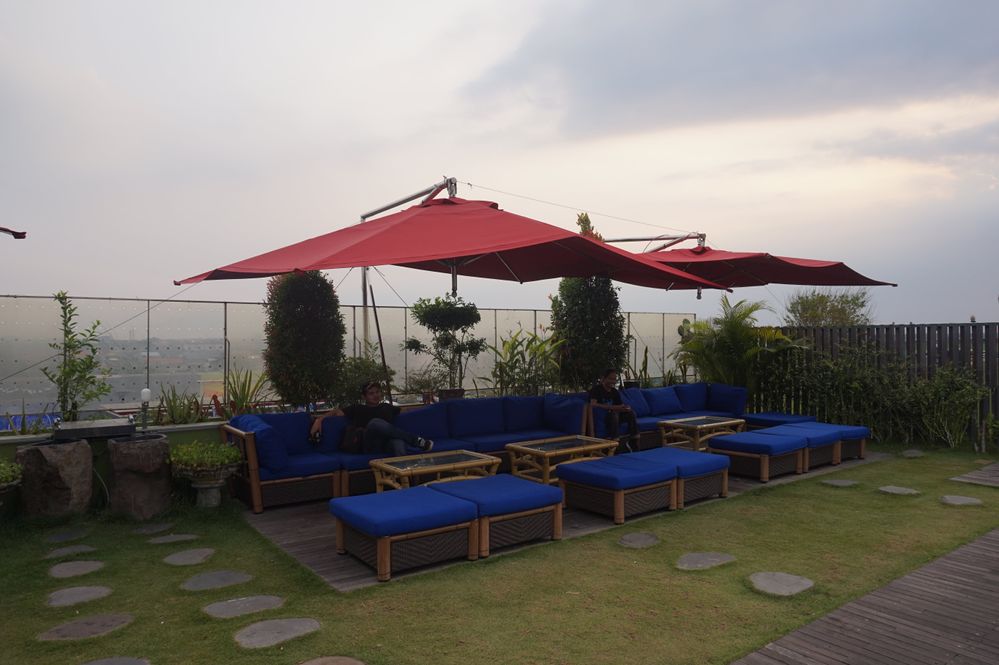rooftop area (1)
