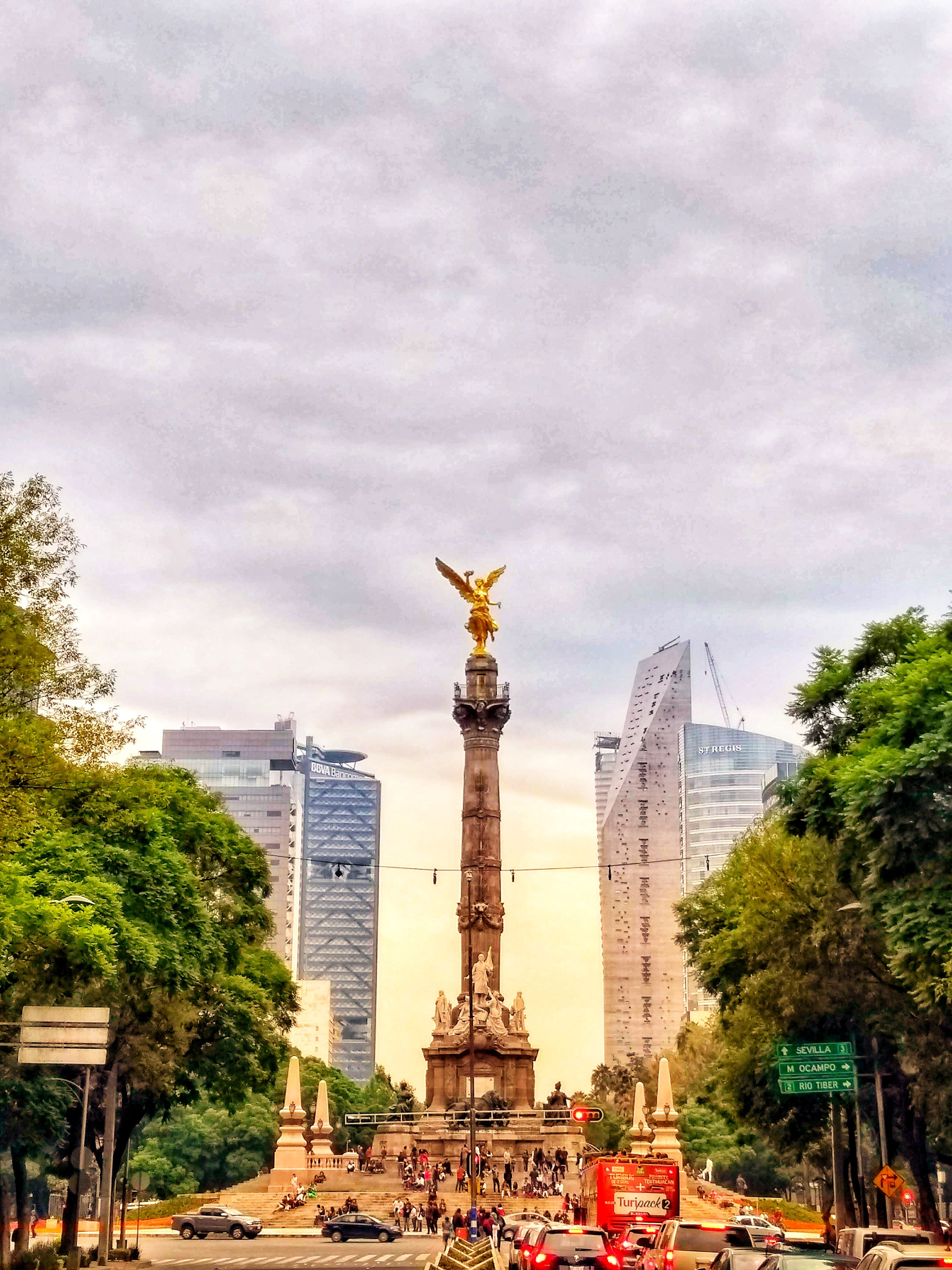 Independence Angel roundabout, Paseo de la Reforma in Mexico City. Aug 2018