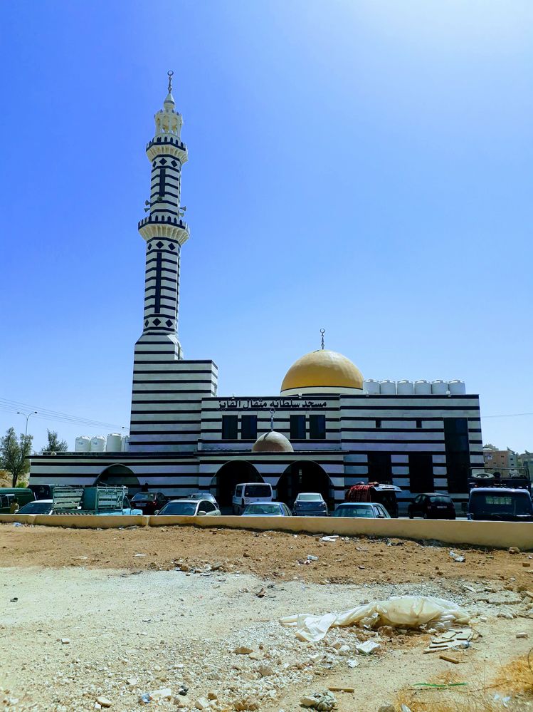 مسجد سلطانة الفايز الجديد (طريق المطار)