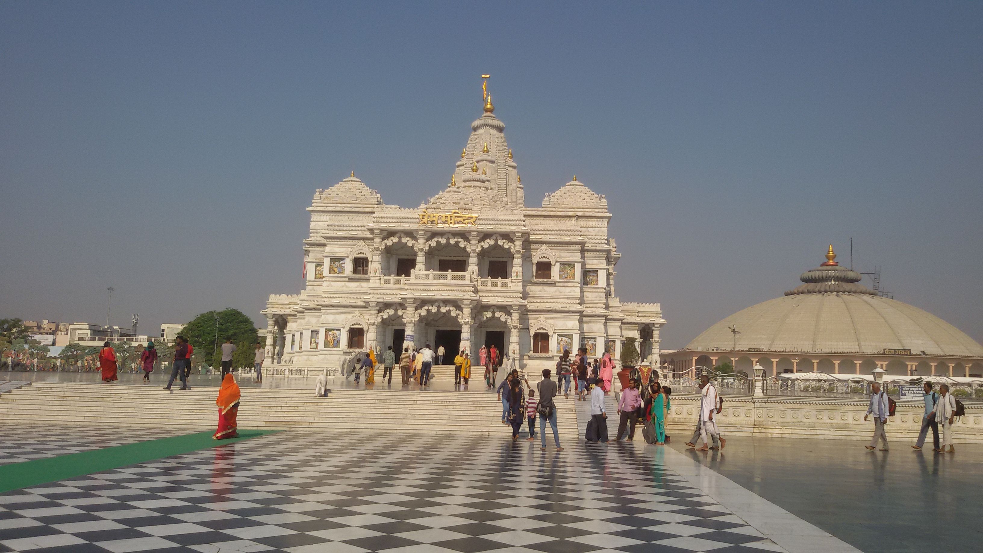 Prem Mandir Temple,Brindaban , India..jpg