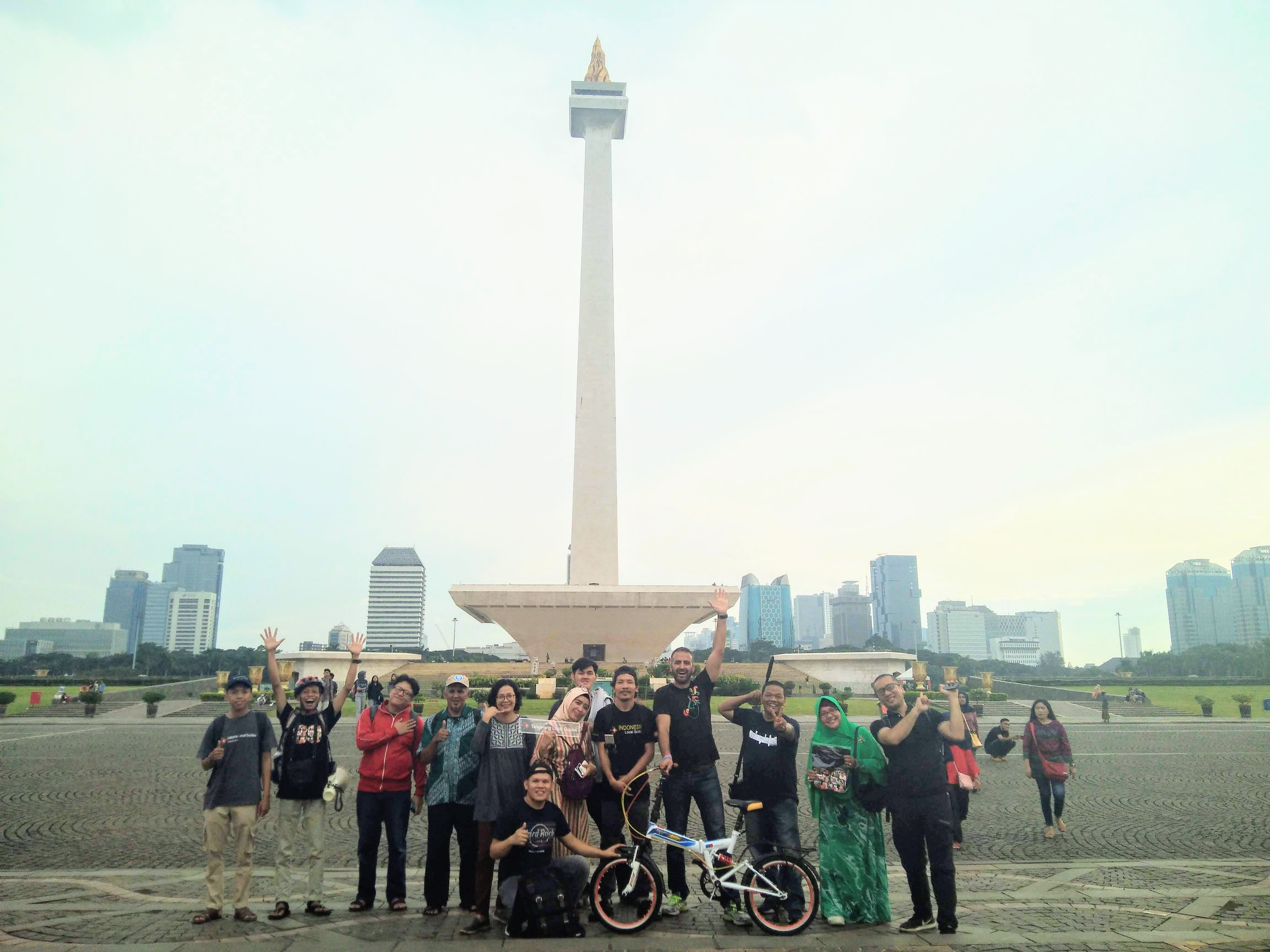 All Local Guides  from Jakarta, Bandung, Tangerang, Bekasi, Depok, Bogor and Jordan @osama at National Monument