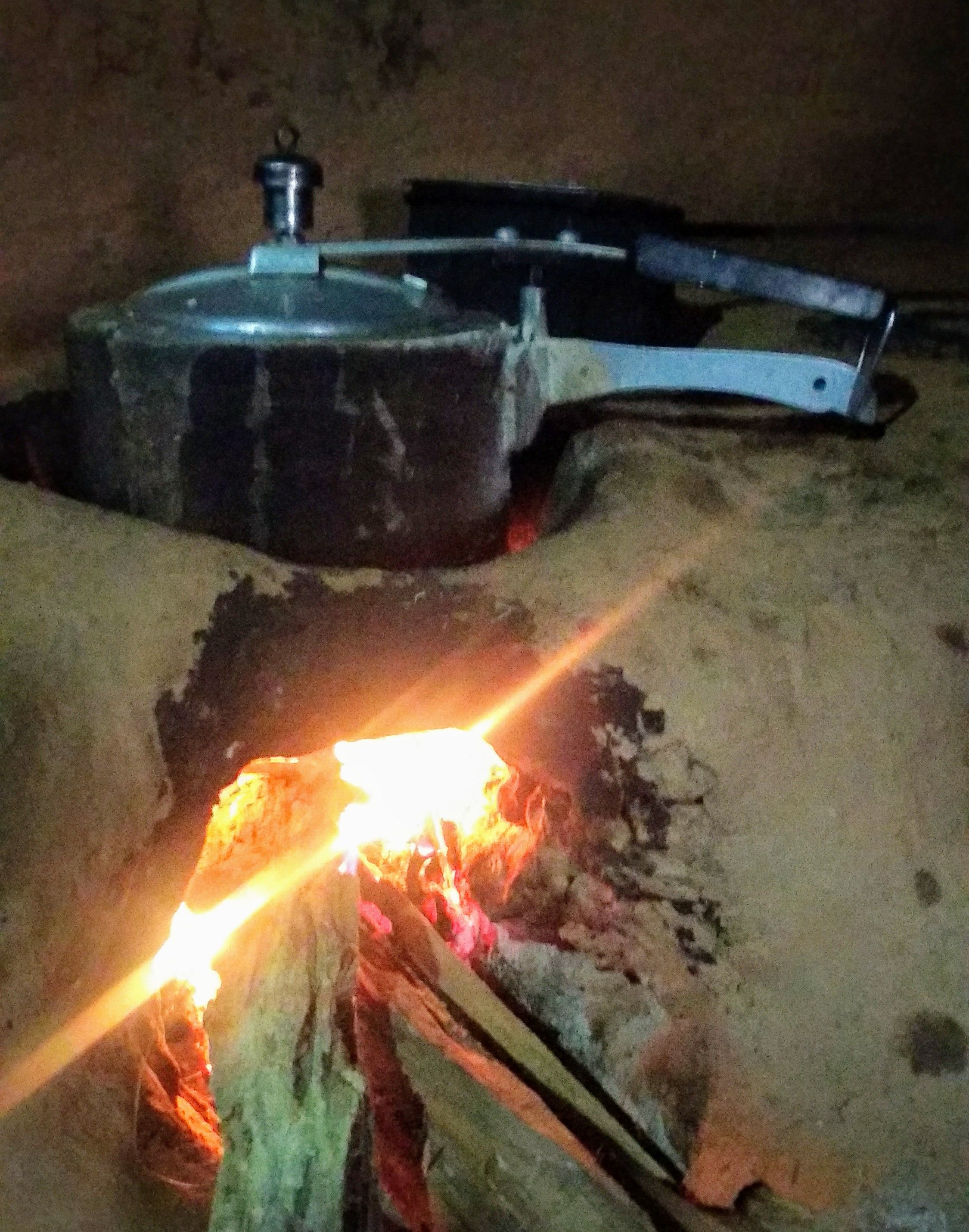 Cooking in firewood