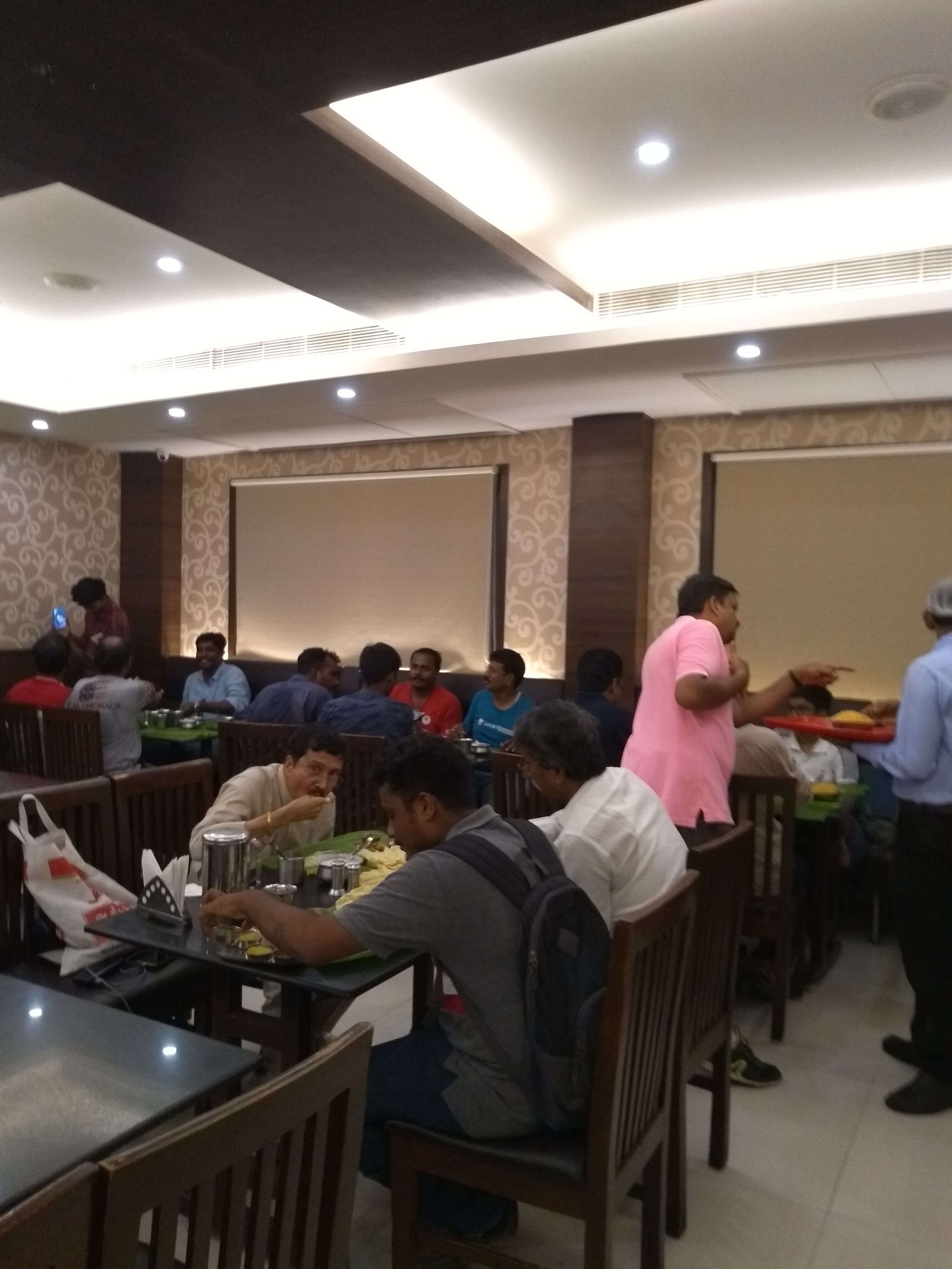 LG's enjoying the meal at Anjappar