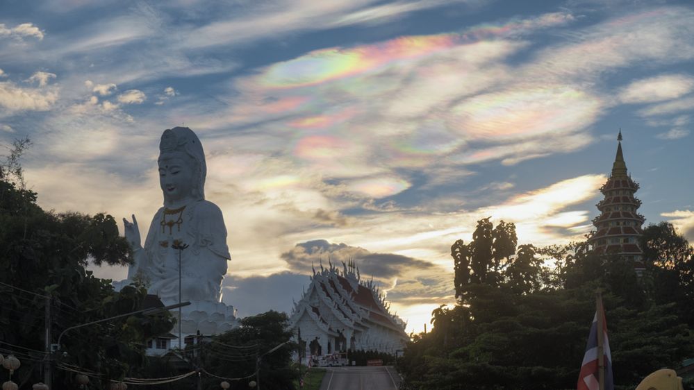 Eye-popping weather patterns above Wat Hyua Pla Kang, Chiang Rai