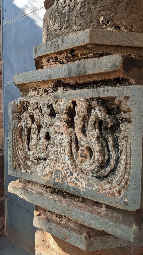 intricate detailing of the architecture on the pillar