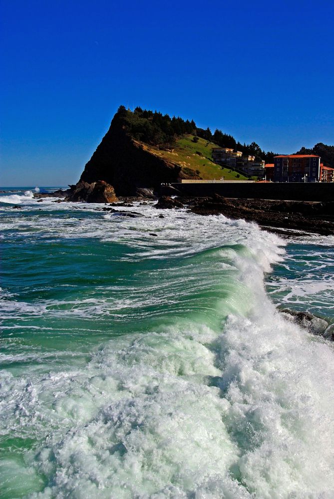 Armintza is a small Village in Bizkaia, Basque Country.It is a small fishing village.