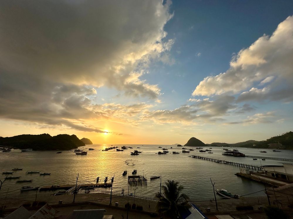Sunset at Labuan Bajo, taken from Escape Bajo by LG @indahnuria