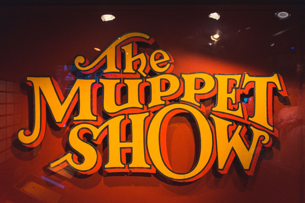 Letrero Original, utilizado en Temporada 1 de The Muppets Show, 1976
