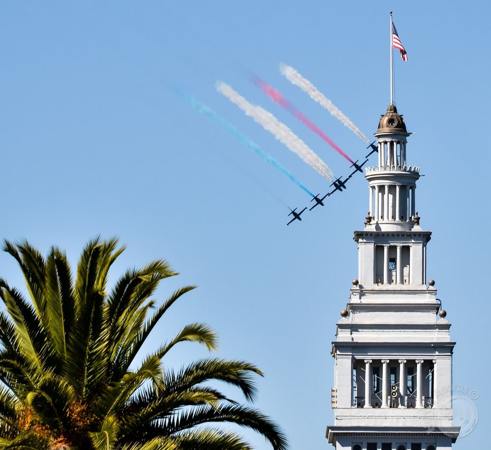 6x Blue Angels with the Ferry Building