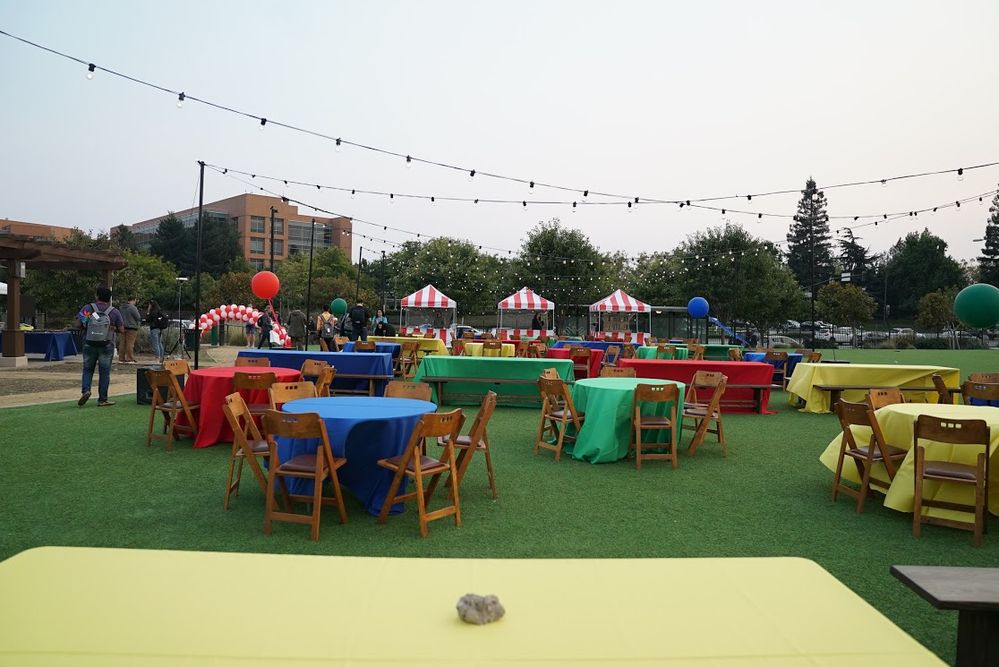 Suasana lokasi acara party di GARField Park. Photo by Google
