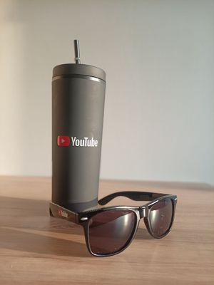 YouTube Tumblr & sunglasses
