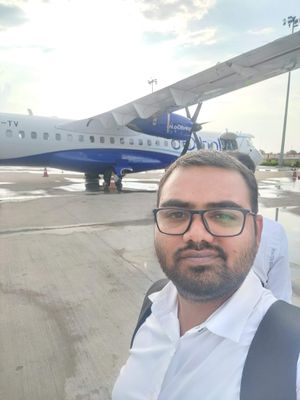 A local guide @NandKK taking selfie before a standing flight at Lucknow Airport