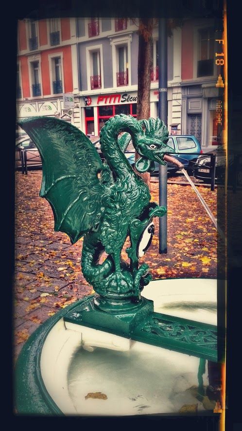 Le Dragon cracheur d'eau