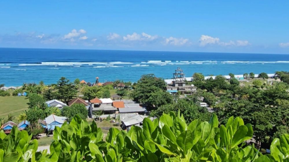 #1 Island Hopping and Unexpected Delights: A Day of Discovery in Bali.