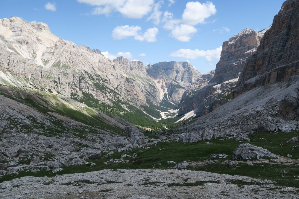 Travenanzes valley from Forcella Vavenanzes