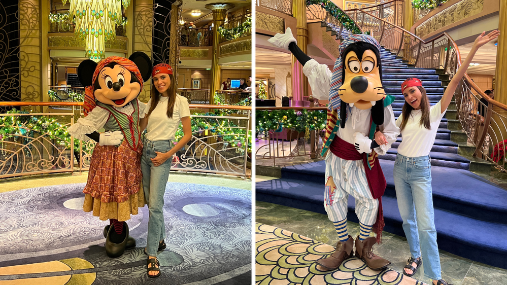 Caption: photo with Minnie (left). Photo with Goofy (right)