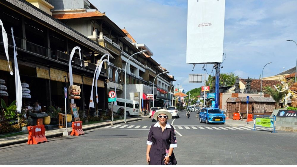 #1 A picture of me on the streets of KUTA in Bali.