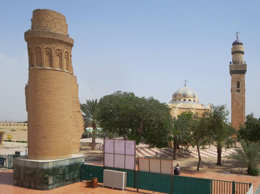 مسجد و جامع خطوة الامام علي ( ع) في البصرة - قضاء الزبير
