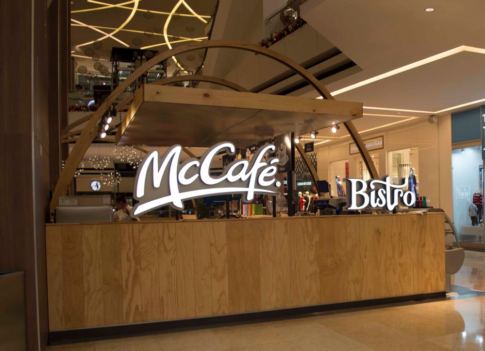 The first McCafé Bistro restaurant in the world is Guatemalan. A new concept that offers an original international recipes made by hand with ingredients from our region.