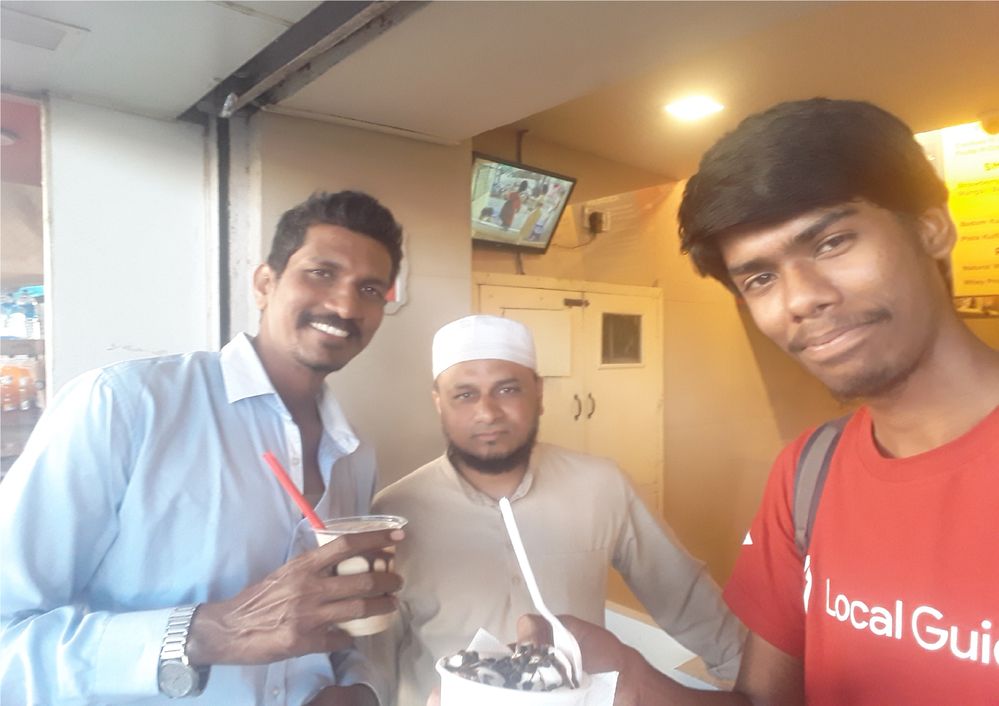 A selfie with shop owner during Worldwide Food crawl meetup..