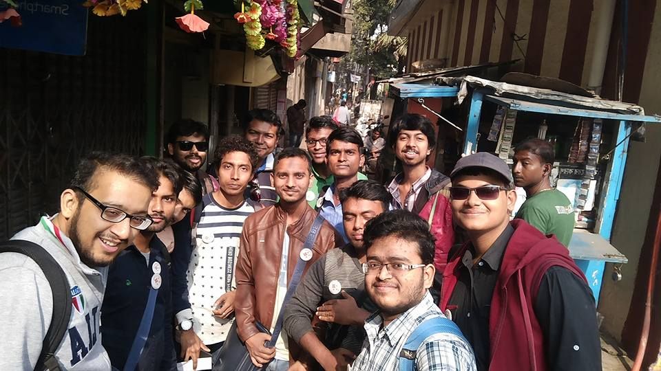 Local Guides at Shobha Bazar Metro Station