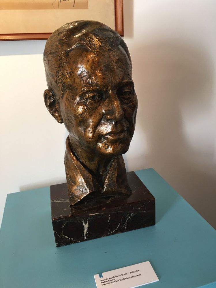 Busto de JD Perón