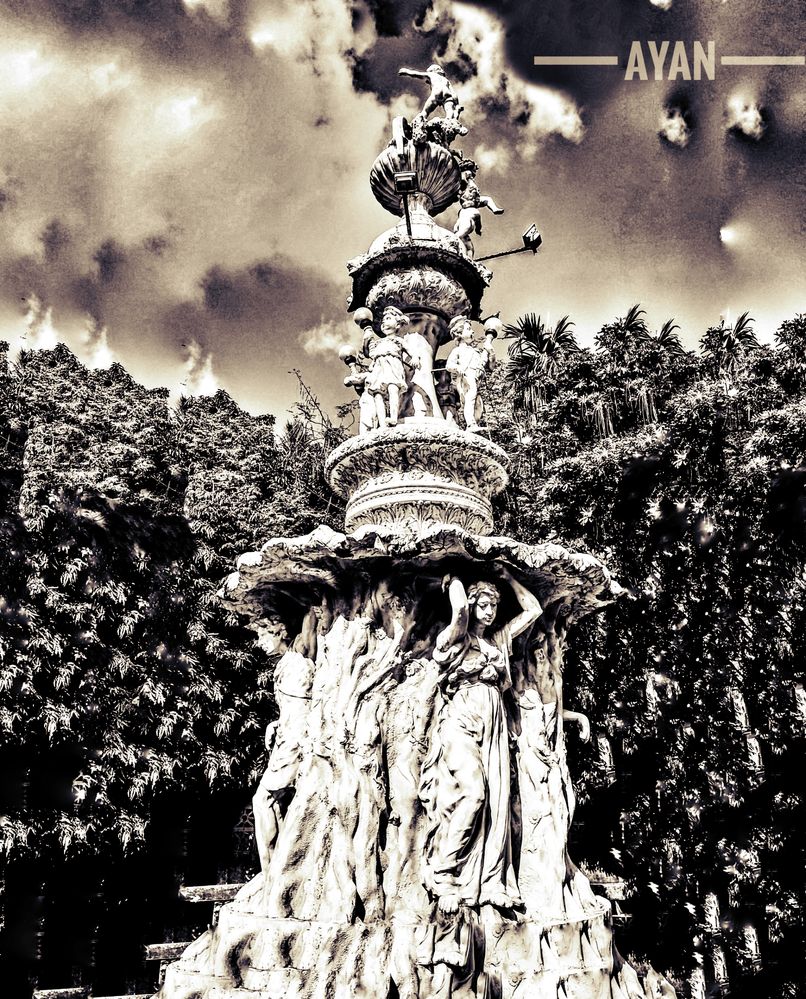 Fountain stathu