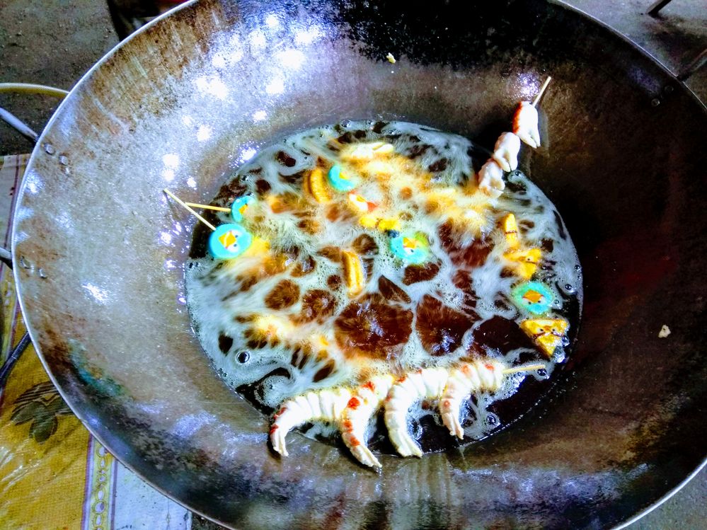 Frying seafood with Malaysian style