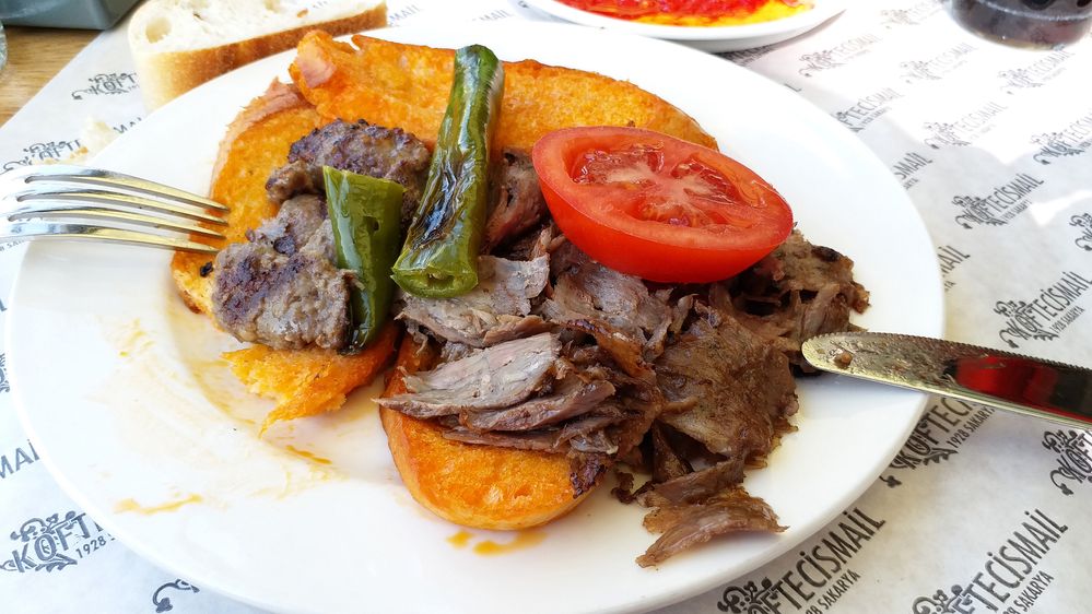 this dish is a restaurant that makes the best food in sakarya