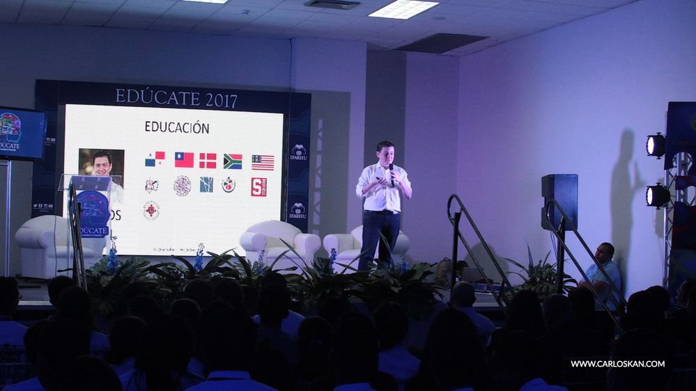Carlos Kan, invited keynote speaker as a former scholar by the IFARHU, May 2017.