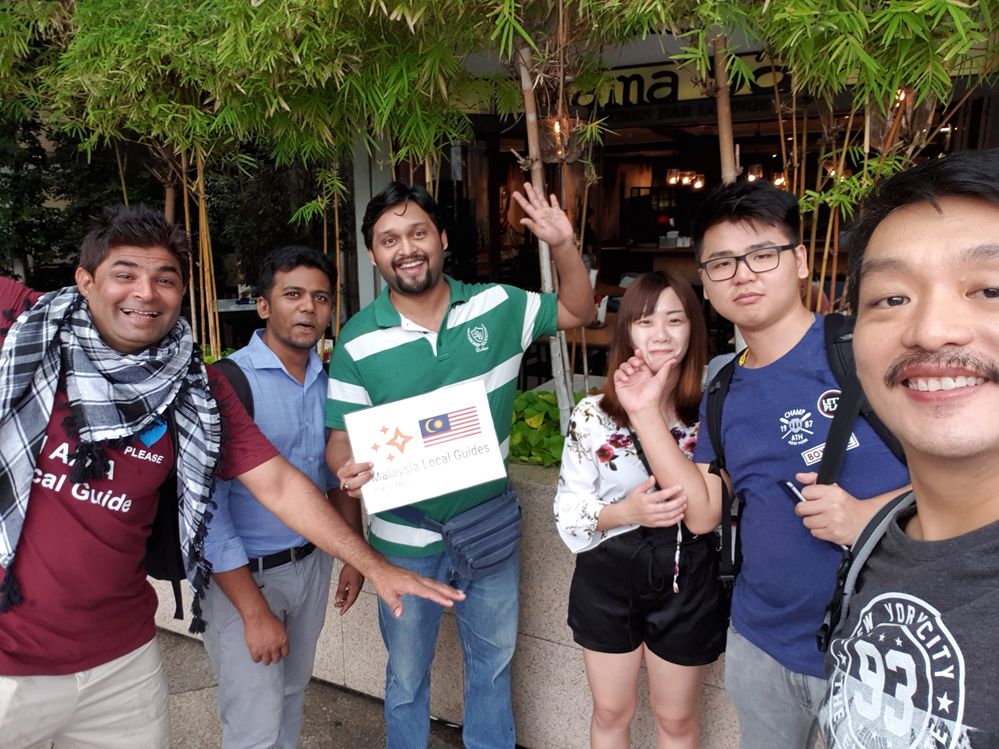 The 36 walk Meetup - Kuala Lumpur , Malaysia (from left akmal, saidul, me, dexter's gf, dexter & stephen)