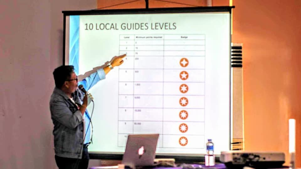 ME DOING A PRESENTATION DURING A TOUIRISM WORKSHOP FOR THE PROVINCIAL GOVERNMENT OF SOUTH COTABATO, PHILIPPINES IN NOVEMBER 2017