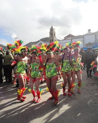 I used to dance "Tobas, an amazon dance" at the Oruro's Carnival
