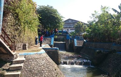 Dam Belanda di ujung Kampung Kayutangan