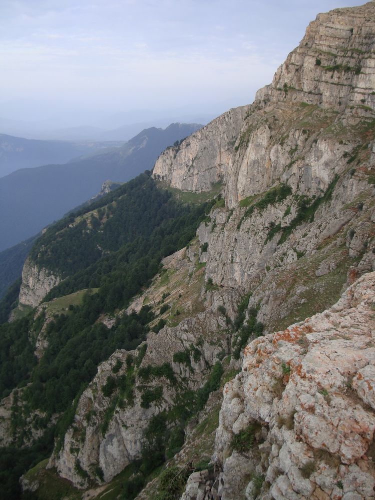 Dorfak Peak