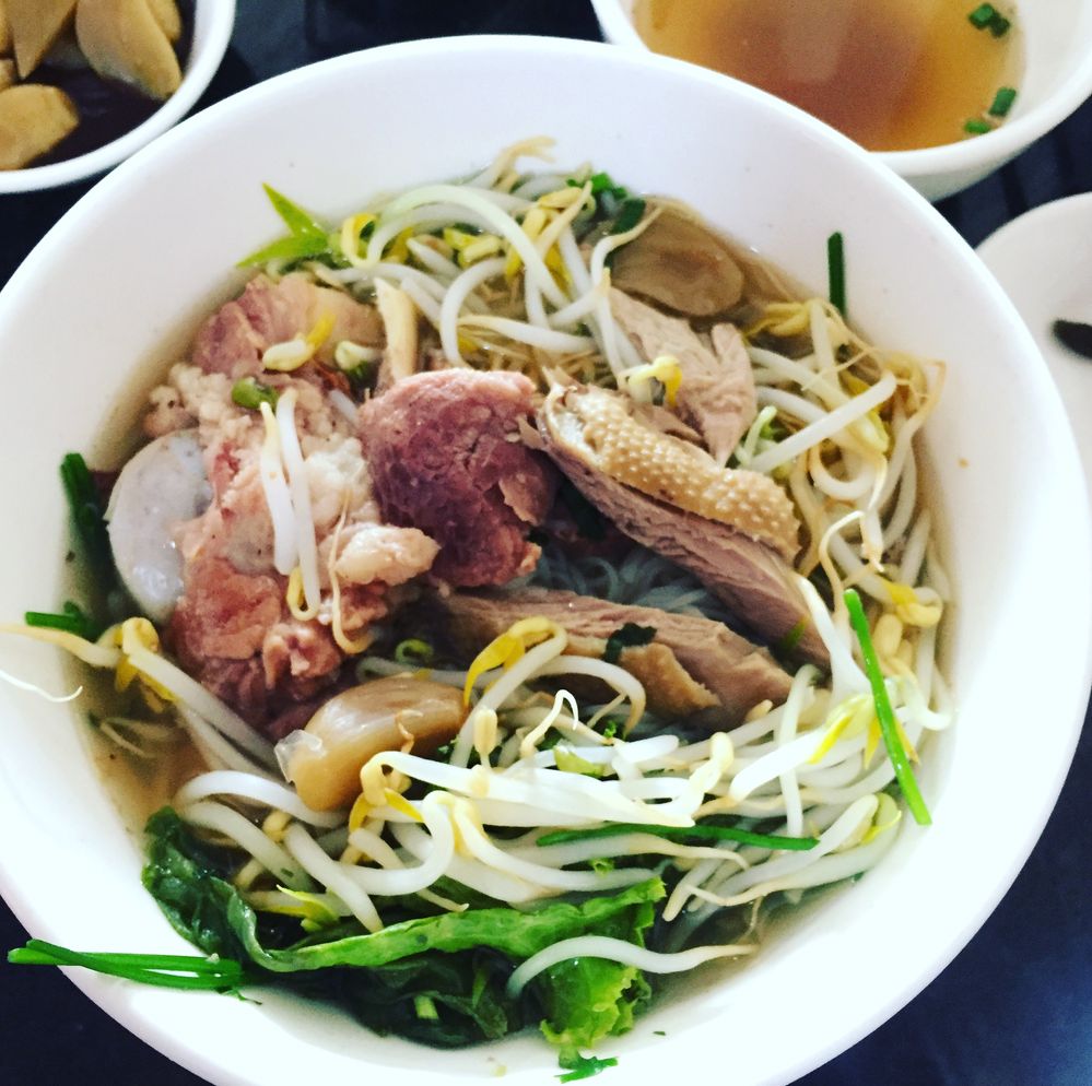 Khmer  famous breakfast 1$ Noodle Soup  Duck meats