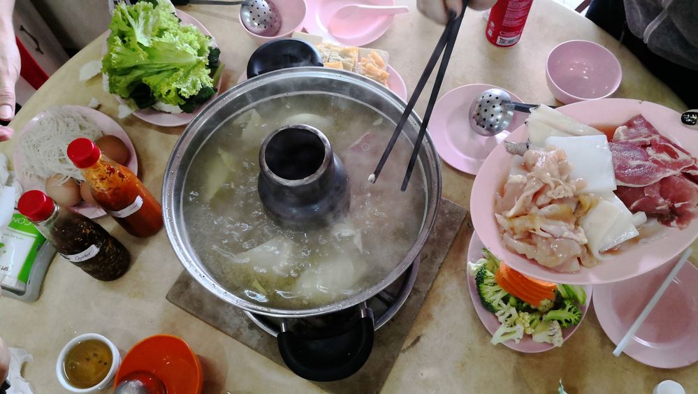 Feeling cold? Go for steamboat! Highly recommended activity
