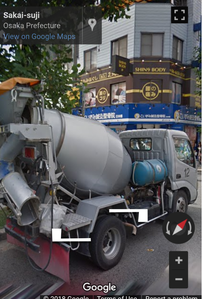 Concrete mixer vehicle (Courtesy Google Maps)